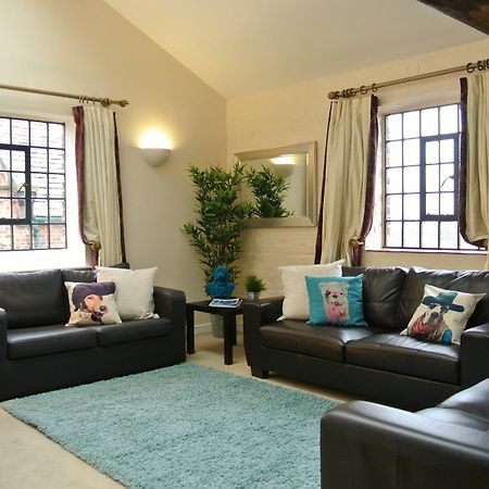 Oyo Approved Serviced Apartments Steam Mill Τσέστερ Εξωτερικό φωτογραφία
