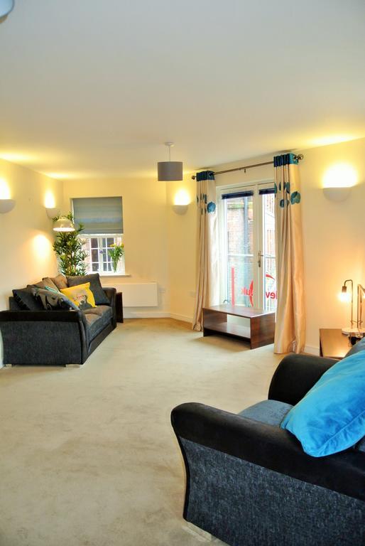 Oyo Approved Serviced Apartments Steam Mill Τσέστερ Εξωτερικό φωτογραφία